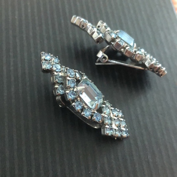 Vintage sparkly earrings - Picture 2 of 4